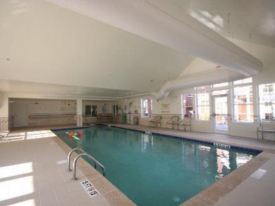 Hotel By Marriott Airport