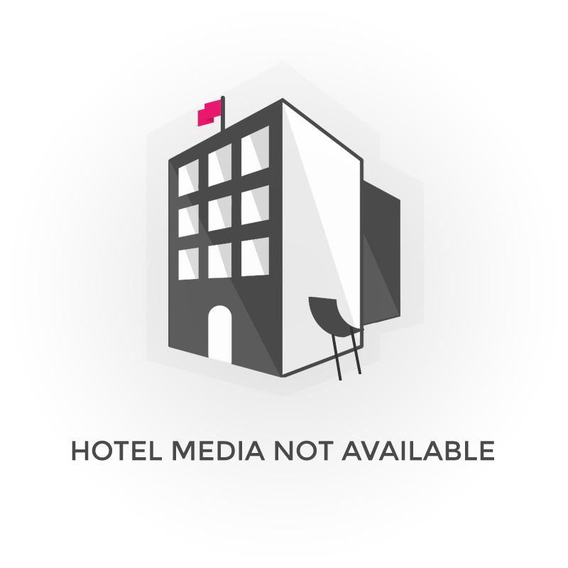 By Marriott Airport